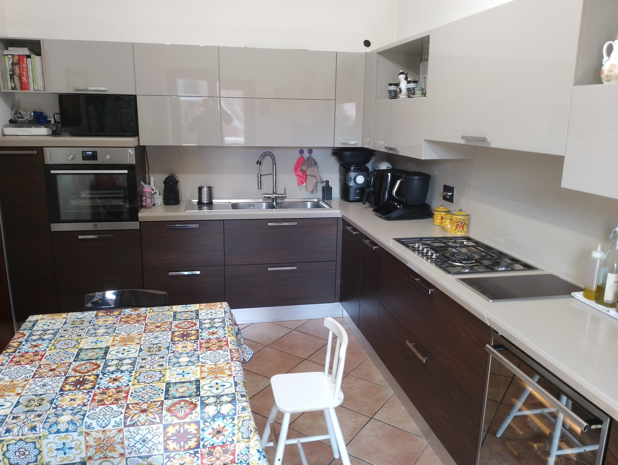 CUCINA_20260304101959 Appartamento bilivelli del 2011 in ottimo stato con terrazzino – Selva Candida