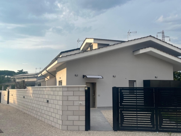 Villetta a schiera di nuova costruzione con ampio giardino – Selva Candida, Via Gino Di Curzio